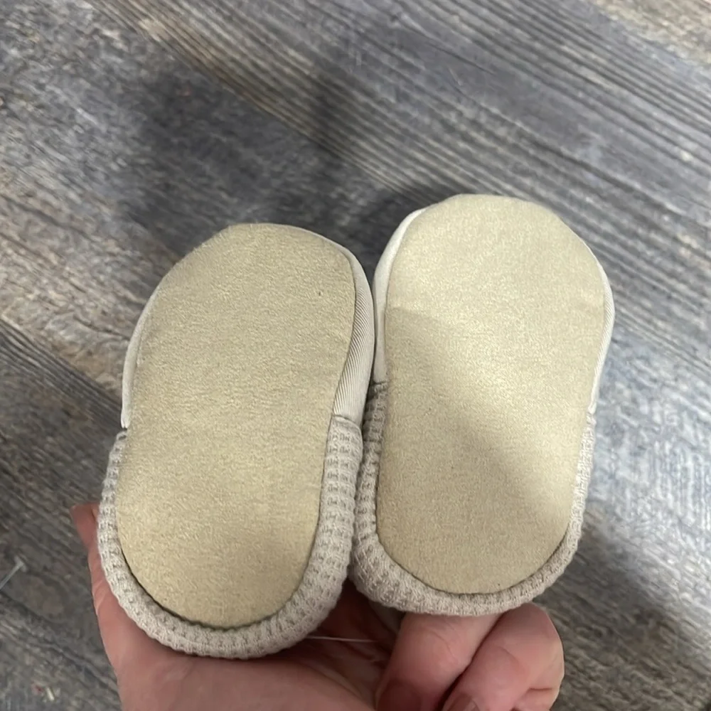 Baby shoes